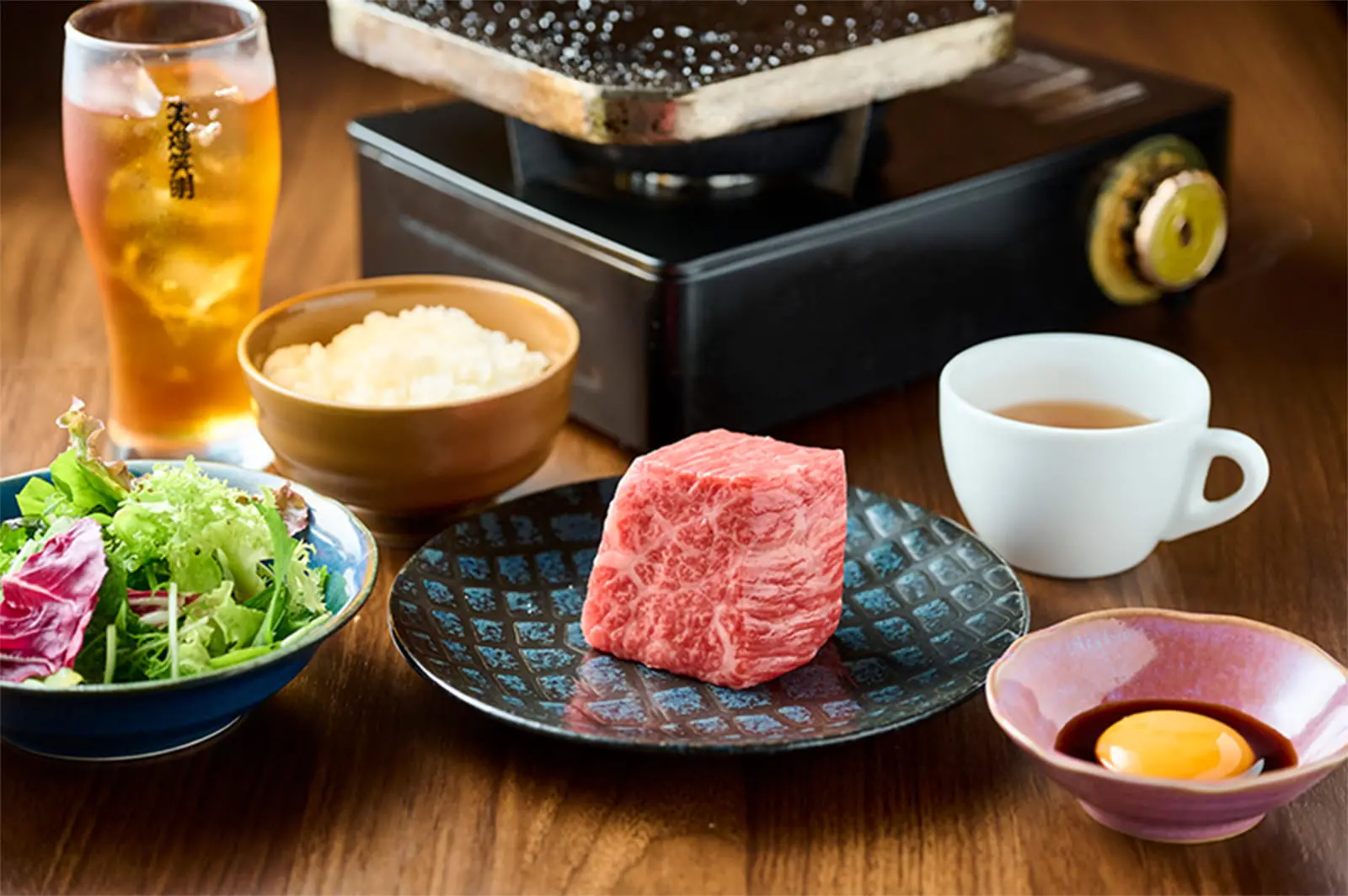 和牛肉の塊焼き